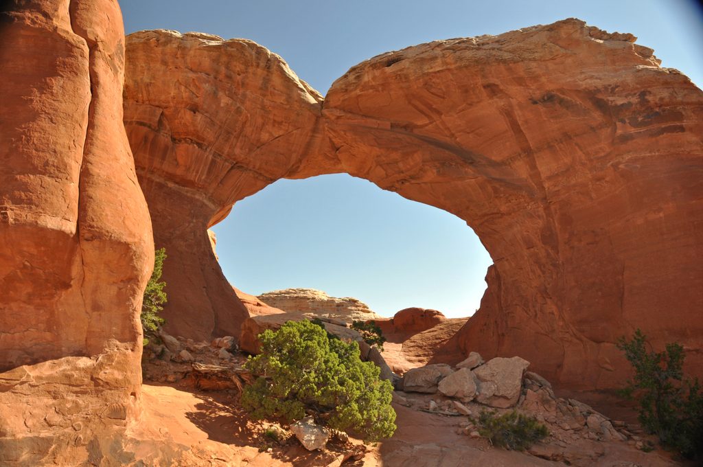 Broken Arch, Arches National Park