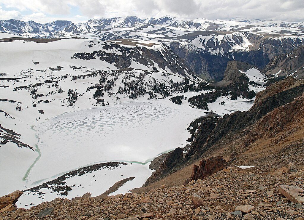 Twin Lakes, Beartooth Highway
