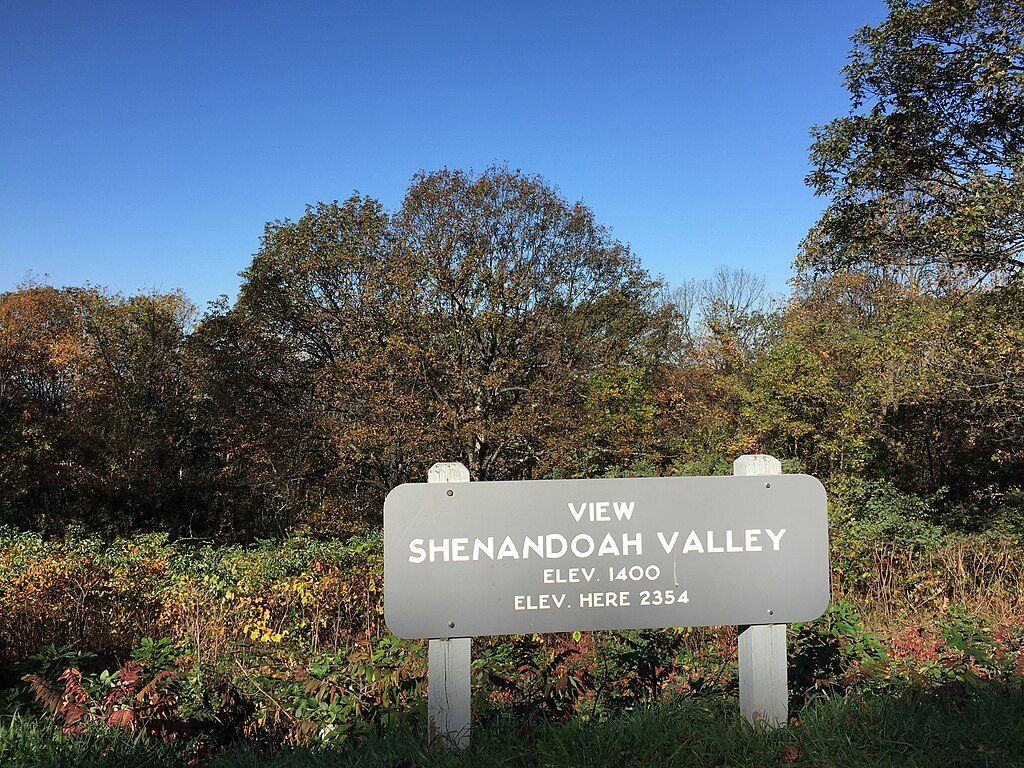 Shenandoah Valley Overlook, Blue Ridge Parkway