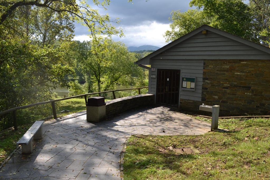 James River Visitor Center, Blue Ridge Parkway