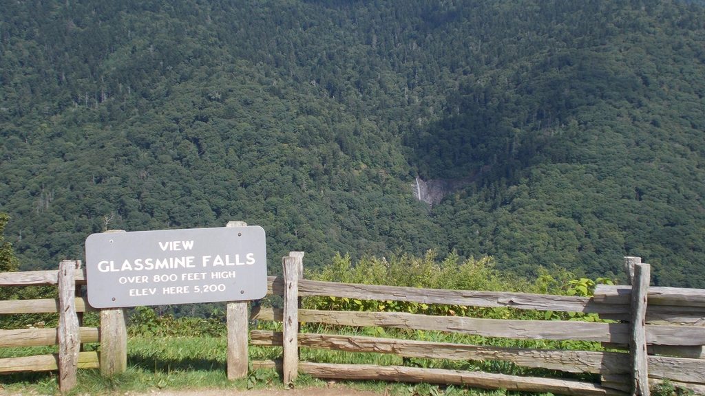 Glassmine Falls Overlook (MP 361.2), Blue Ridge Parkway