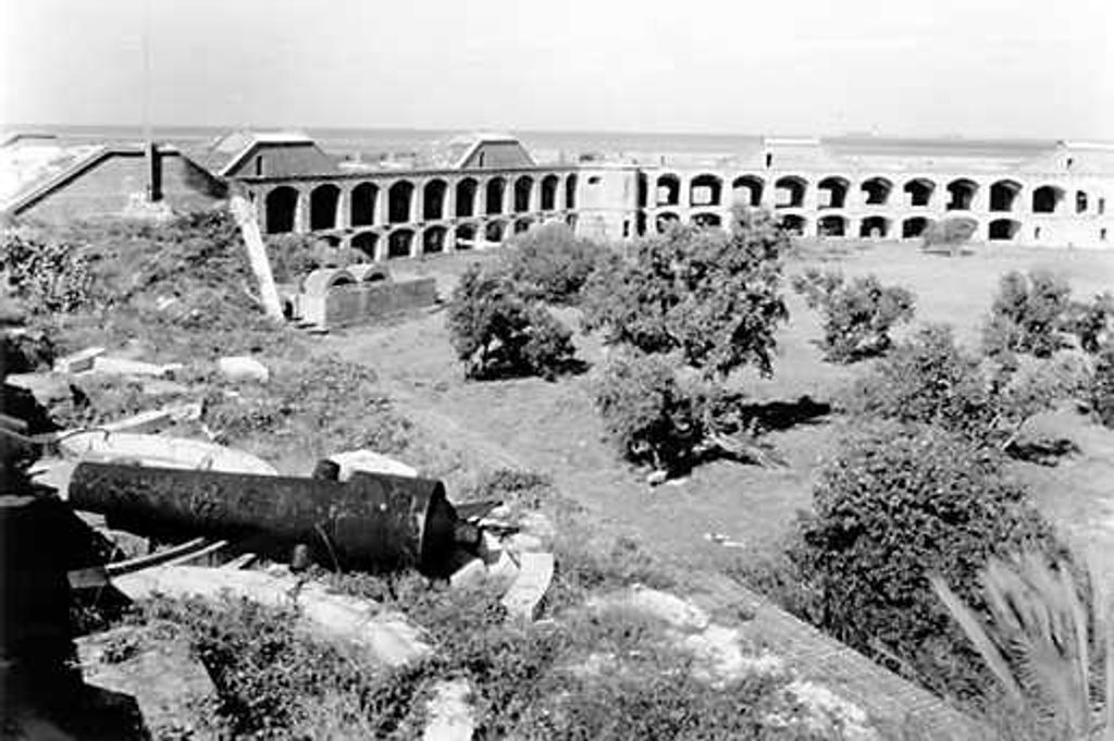 Historic Cannons, Dry Tortugas National Park
