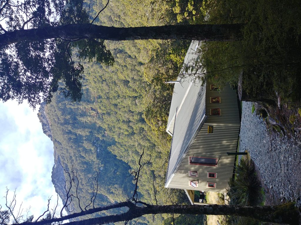 Iris Burn Hut, Fiordland National Park