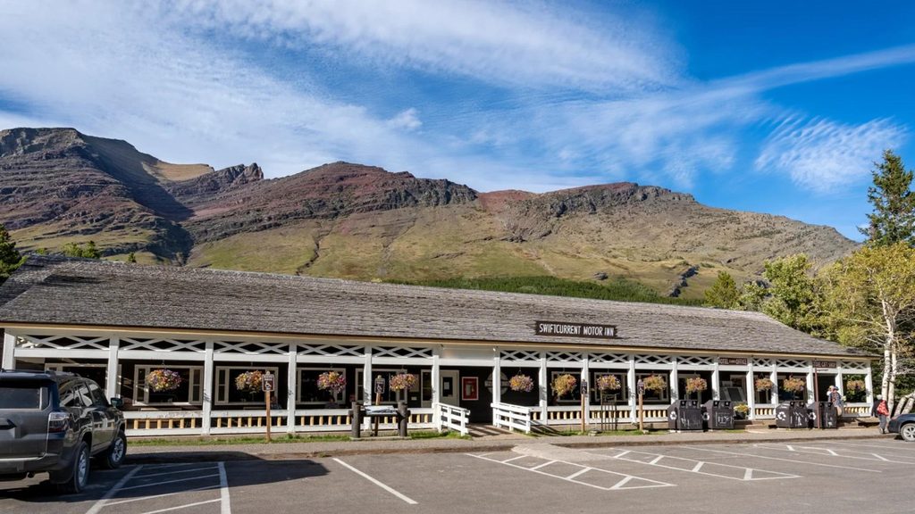 Swiftcurrent Motor Inn & Cabins, Glacier National Park