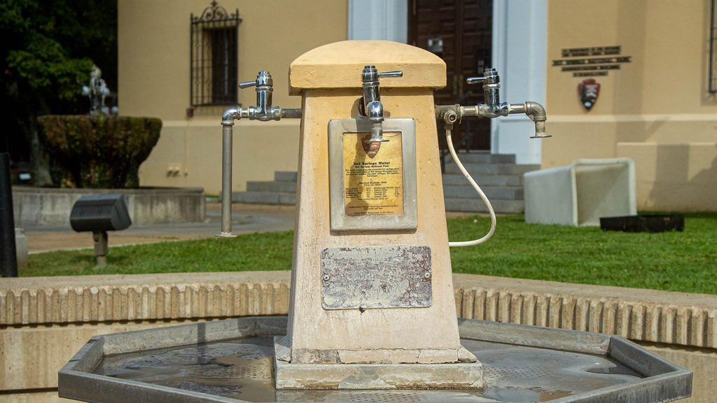 Hot Water Jug Fountain, Hot Springs National Park