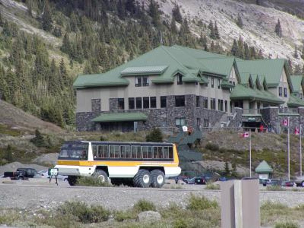Columbia Icefield Discovery Centre, Icefields Parkway (Highway 93)