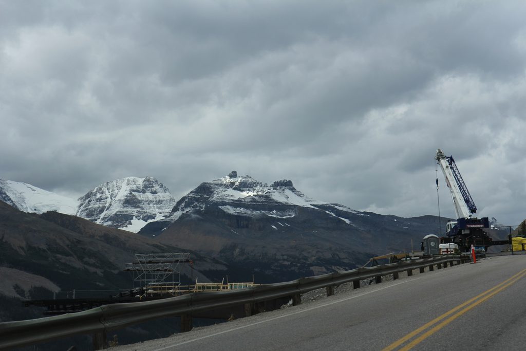 Columbia Icefield Skywalk, Icefields Parkway (Highway 93)