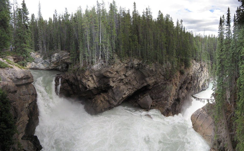 Lower Sunwapta Falls, Jasper National Park