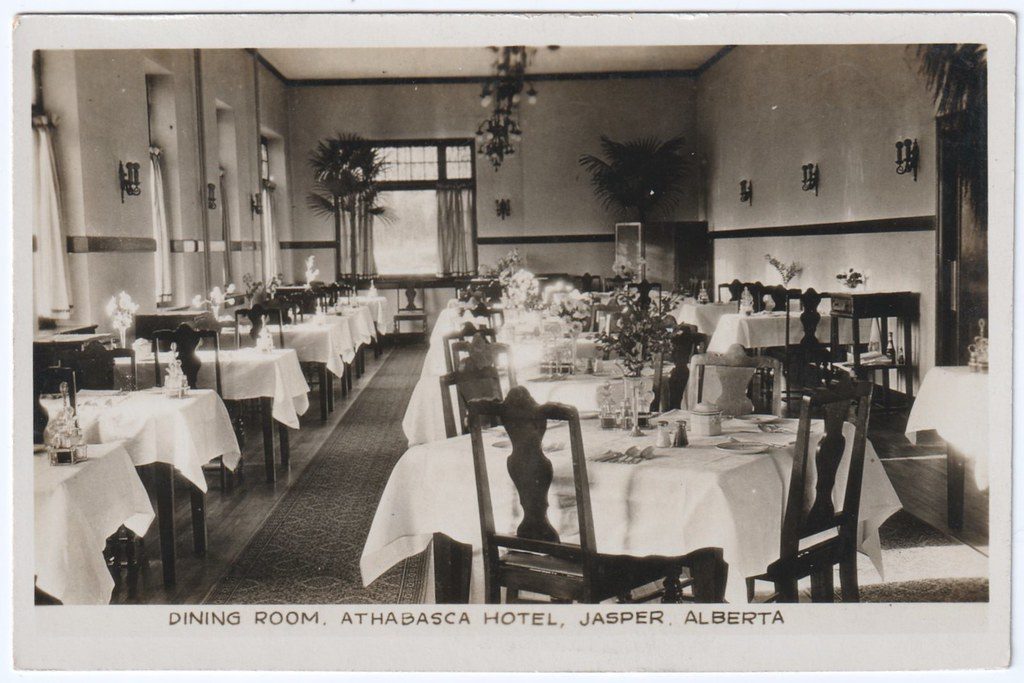 Athabasca Hotel, Jasper National Park