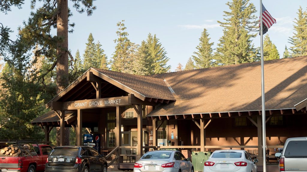 Grant Grove Market, Kings Canyon National Park