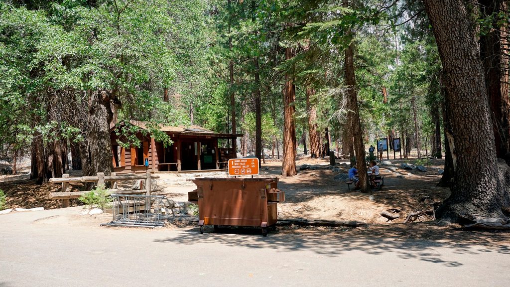Road's End Wilderness Permit Station Park Store, Kings Canyon National Park