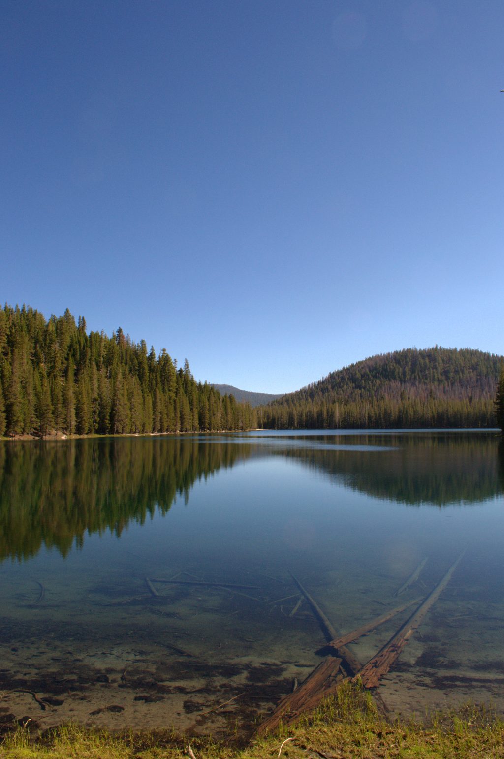 Lower Twin Lake, Lassen Volcanic National Park