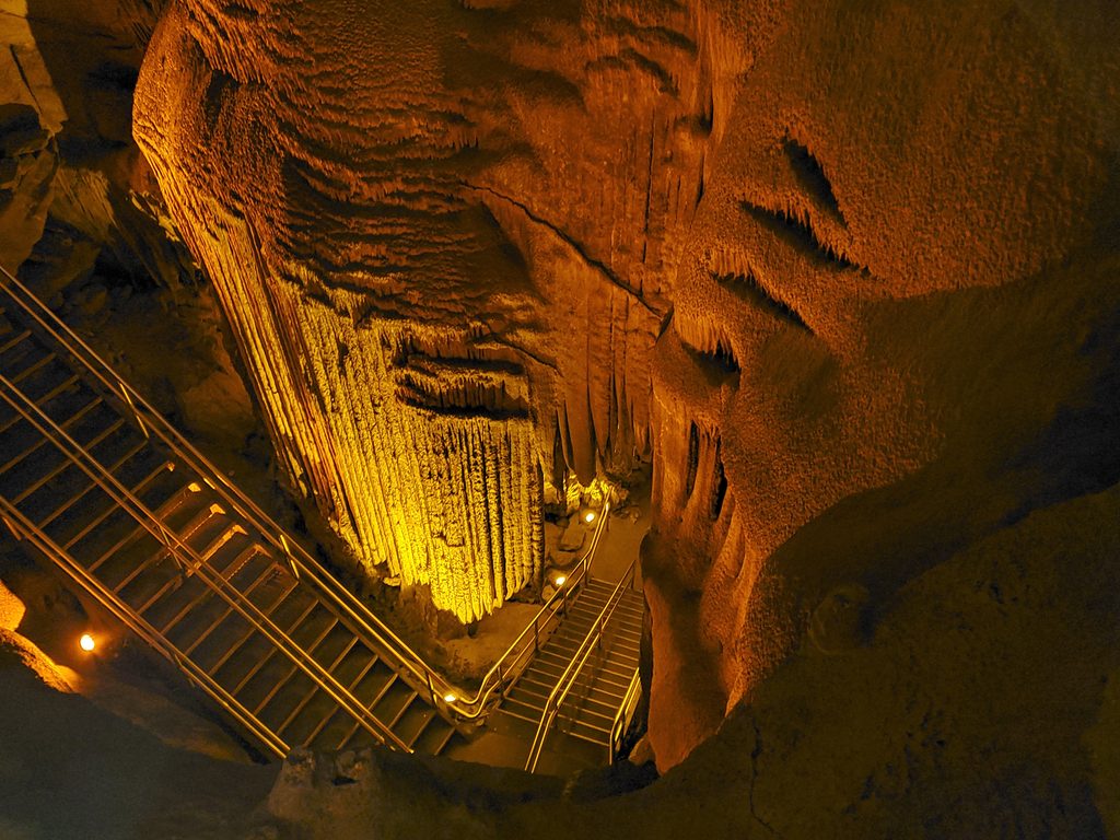 Frozen Niagara, Mammoth Cave National Park