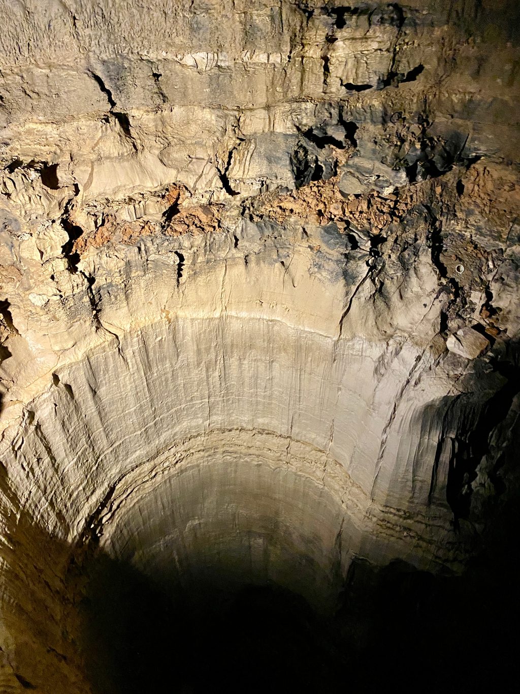 Bottomless Pit, Mammoth Cave National Park
