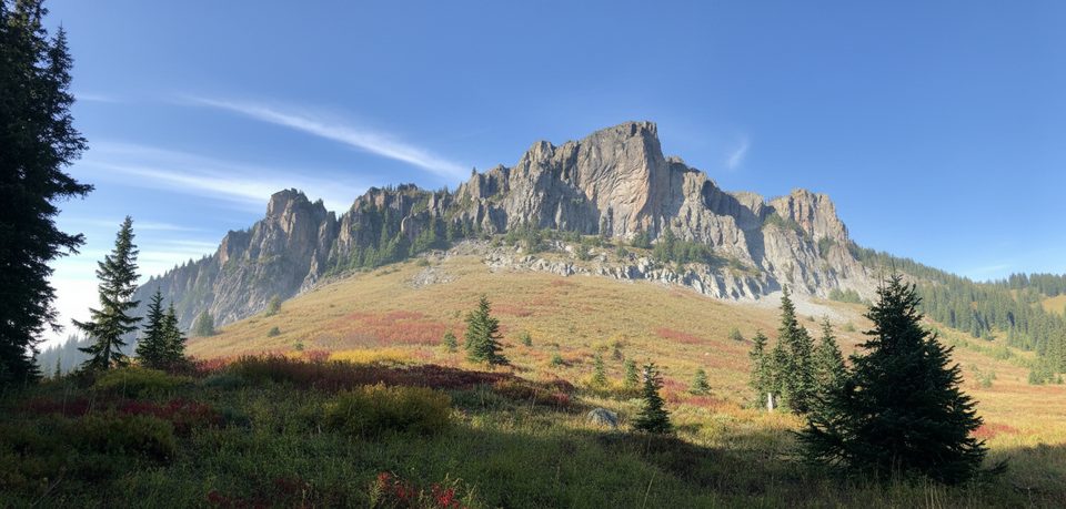 Yellowstone Cliffs, Mount Rainier National Park