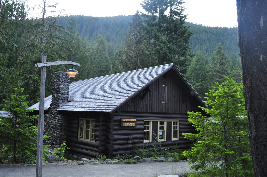 Longmire General Store, Mount Rainier National Park