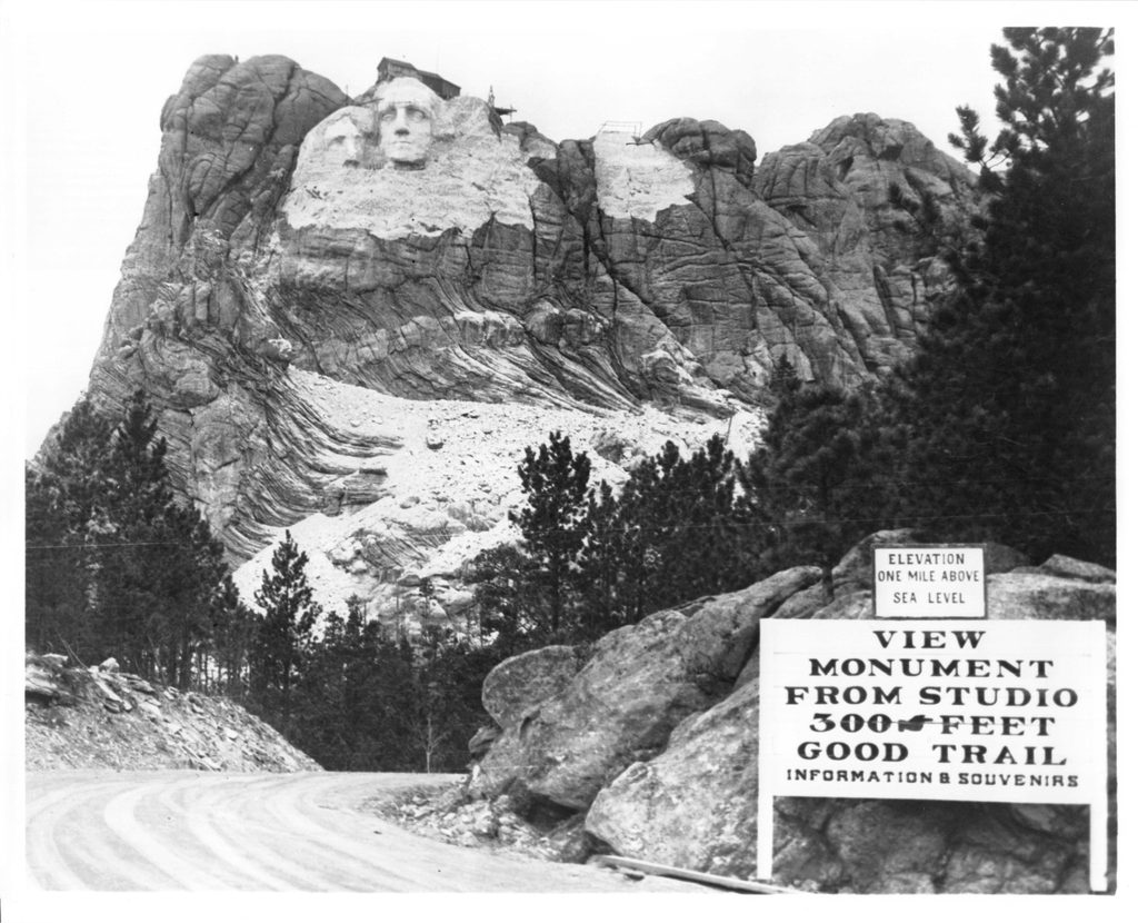 Mount Rushmore National Memorial Entrance Sign, Mount Rushmore National Memorial