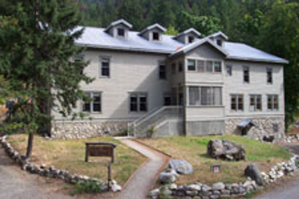 Golden West Visitor Center, North Cascades National Park