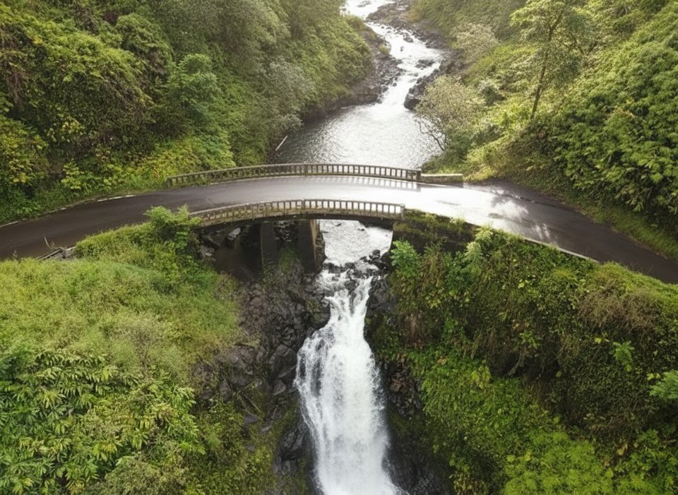 Makapipi Falls, Road to Hana