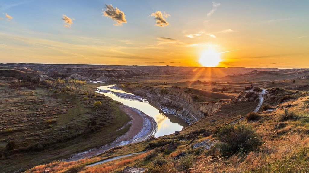 Wind Canyon Overlook, Theodore Roosevelt National Park