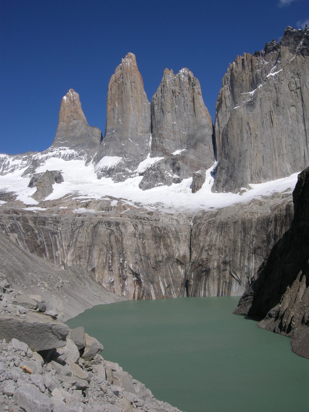 Torre Monzino, Torres del Paine National Park