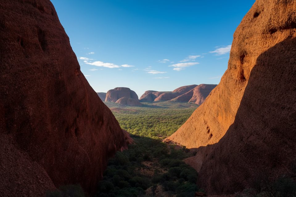 Karingana Lookout, Uluru-Kata Tjuta National Park