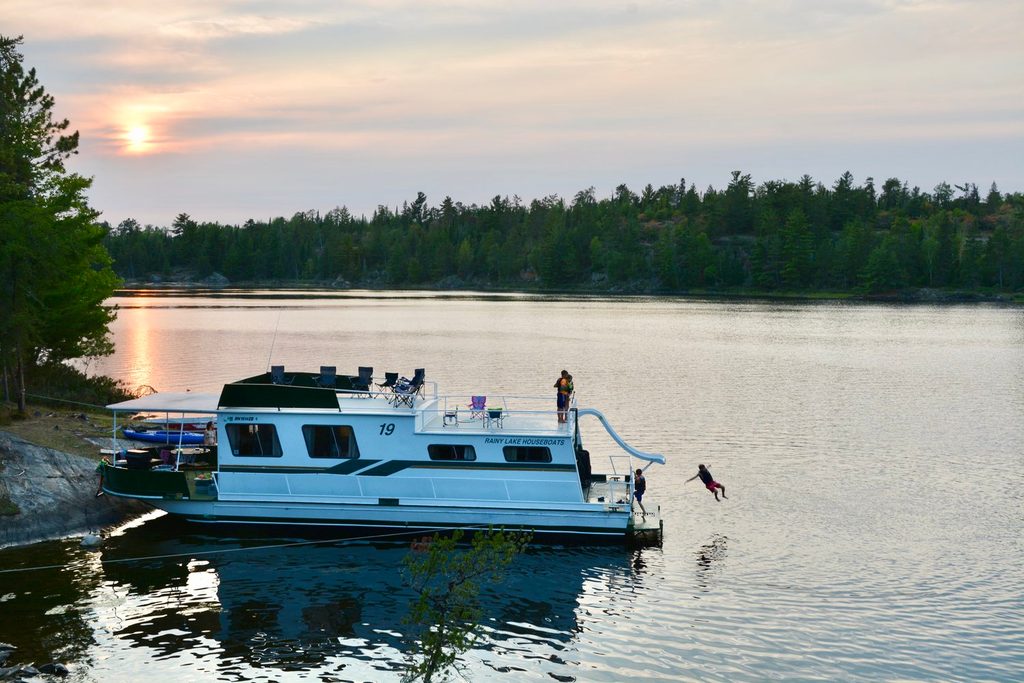 Rainy Lake Houseboats, Voyageurs National Park