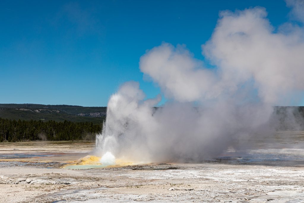 Fountain Geyser, Yellowstone National Park