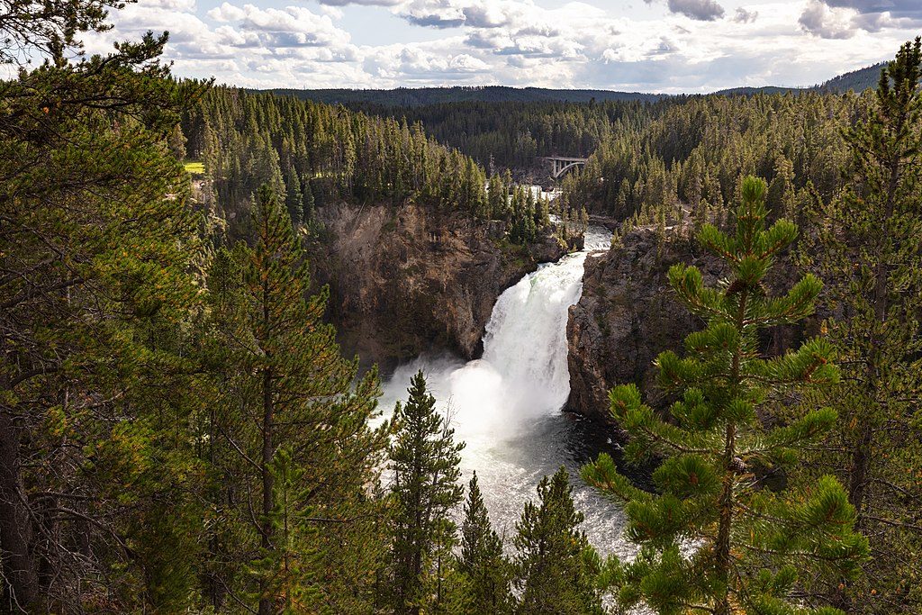 Uncle Tom's Upper Falls Viewing Area, Yellowstone National Park