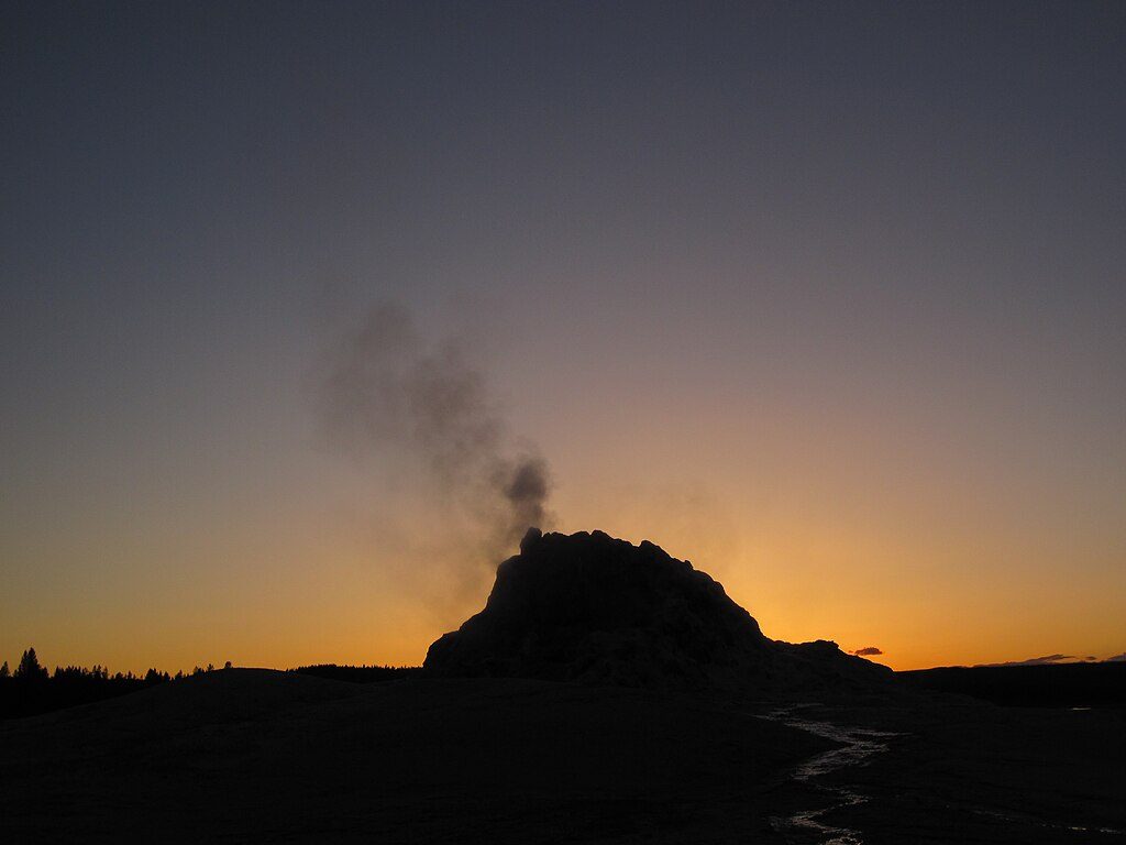 White Dome Geyser, Yellowstone National Park