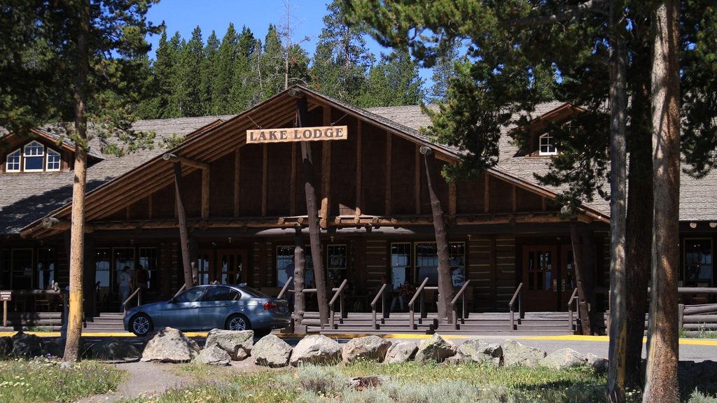 Lake Lodge Cabins, Yellowstone National Park
