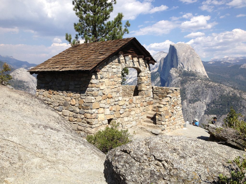 Glacier Point Trailside Museum, Yosemite National Park