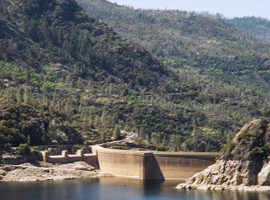 O’Shaughnessy Dam, Yosemite National Park