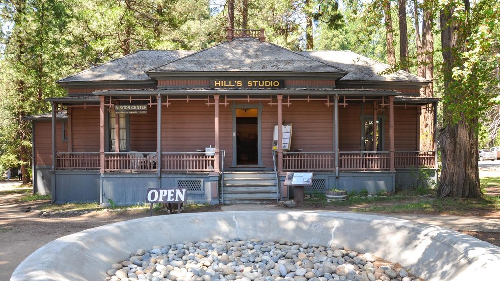 Wawona Visitor Center at Hill's Studio, Yosemite National Park