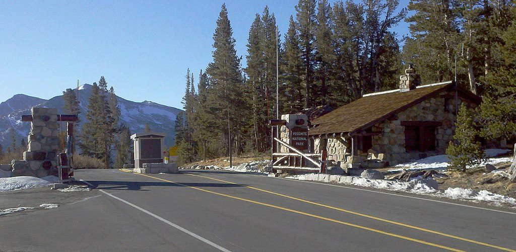 Tioga Pass Entrance Station, Yosemite National Park