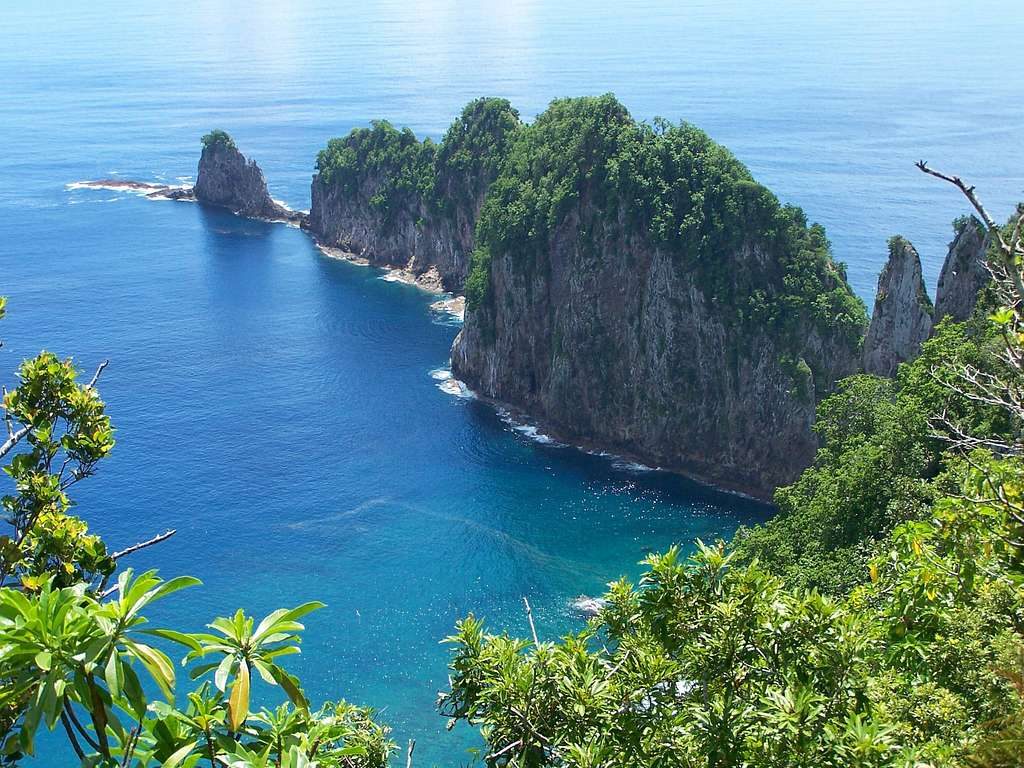 Pola Island Trail, American Samoa National Park