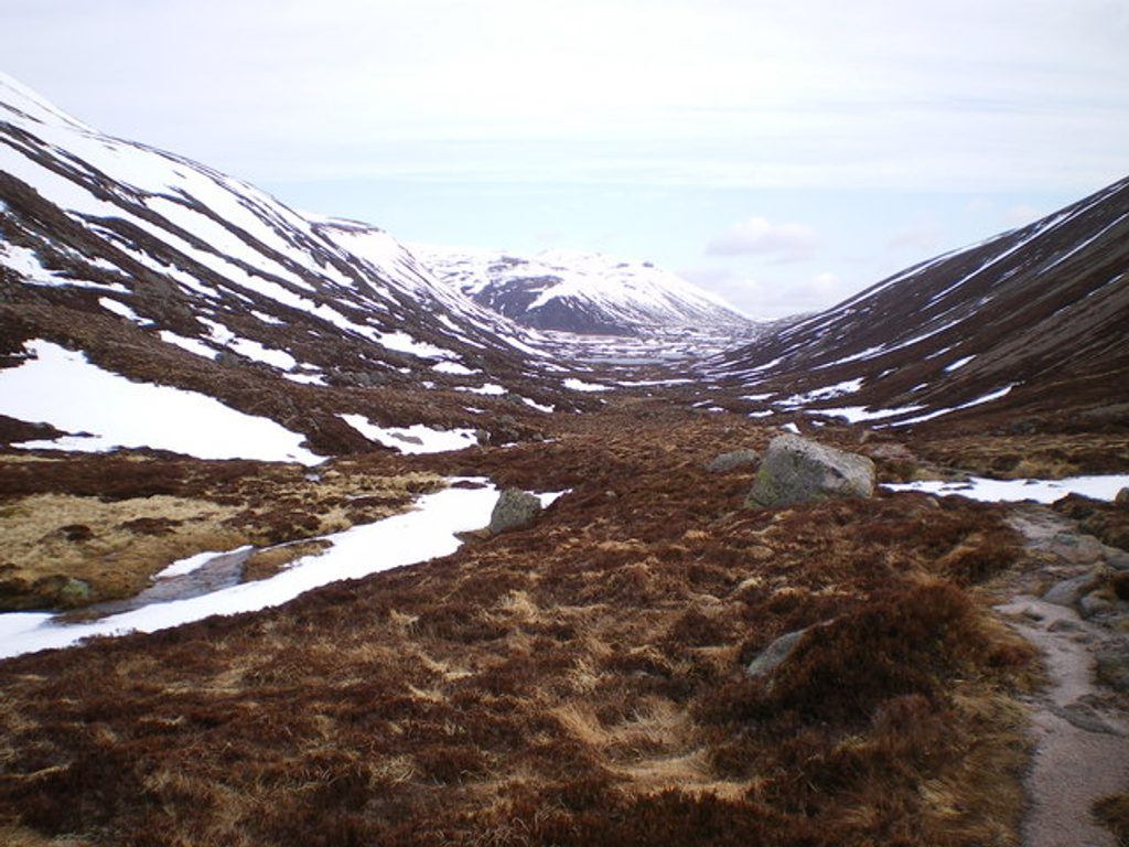 Fords of Avon and Lairig an Laoigh, Cairngorms National Park
