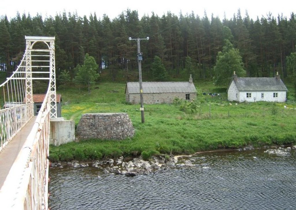 Polhollick Bridge Walk, Cairngorms National Park