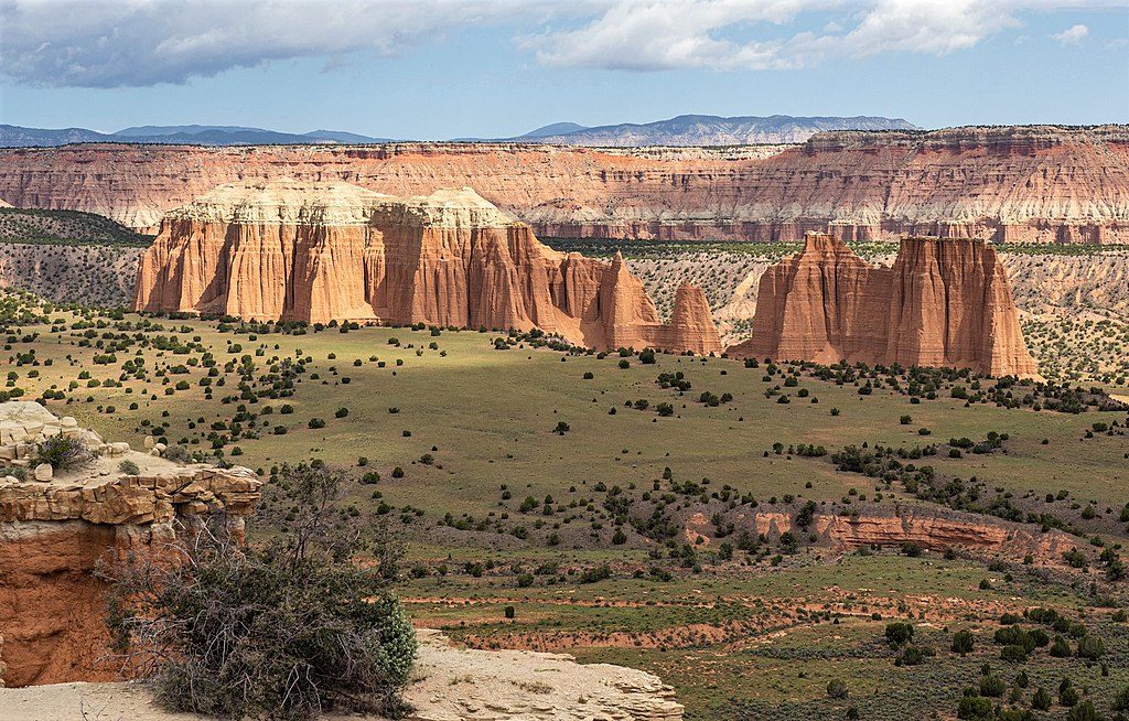 Upper Cathedral Valley Overlook Trail, Capitol Reef National Park