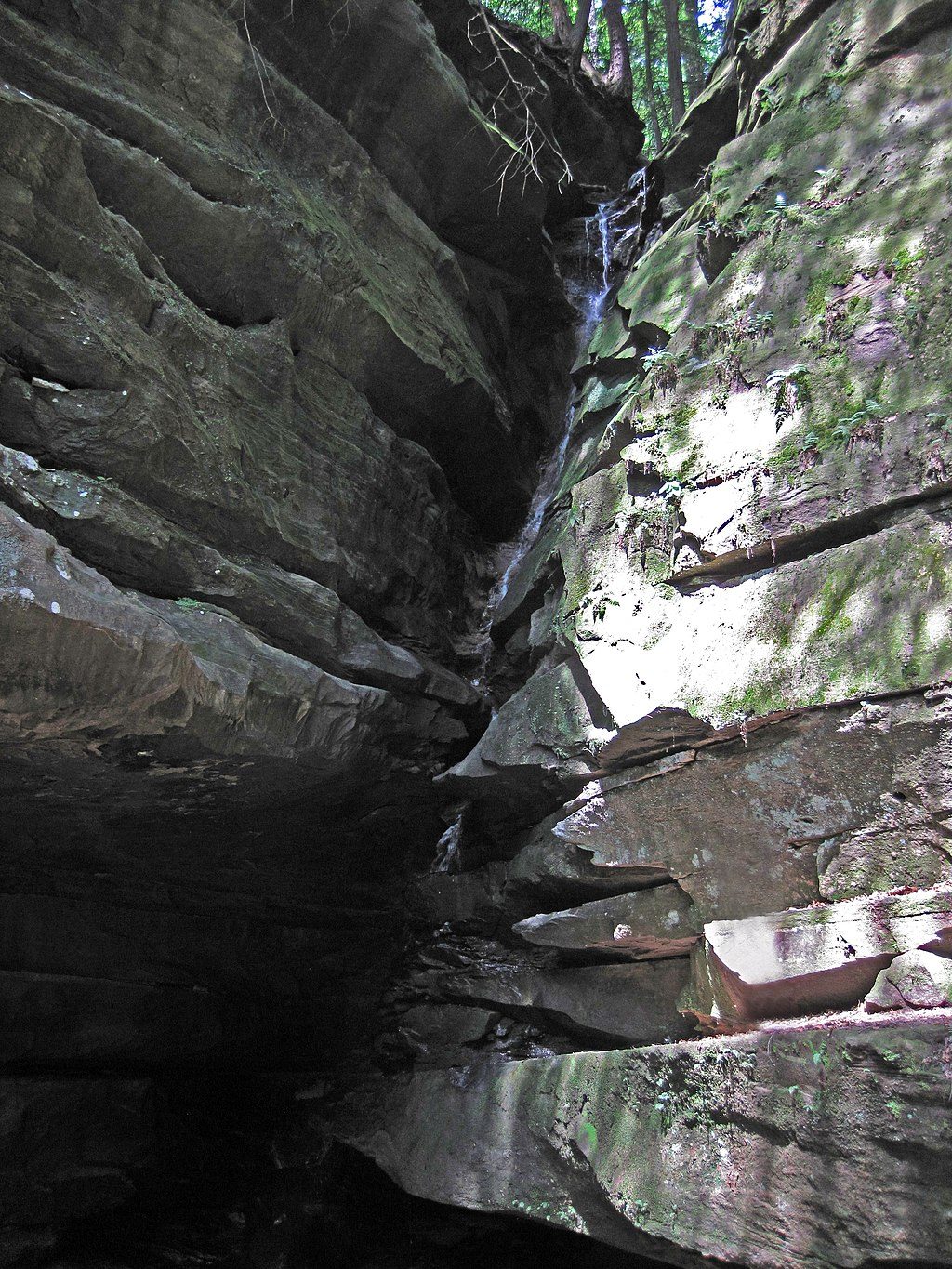 Broken Rock Falls Trail, Hocking Hills State Park