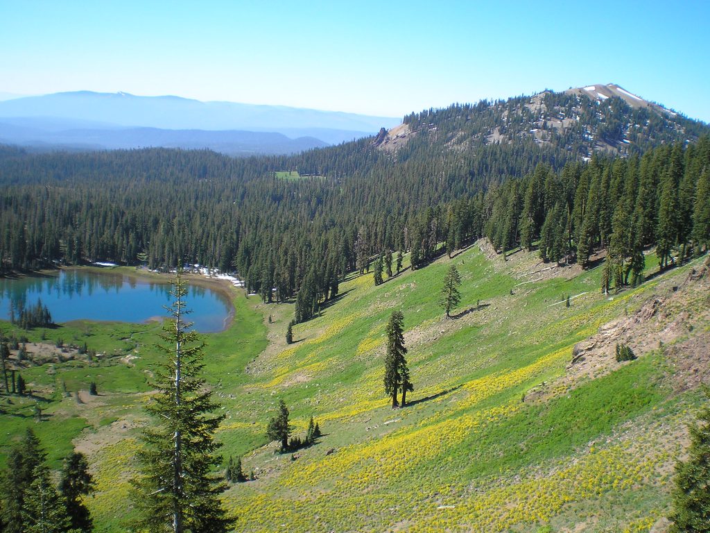 Crumbaugh Lake Trail, Lassen Volcanic National Park