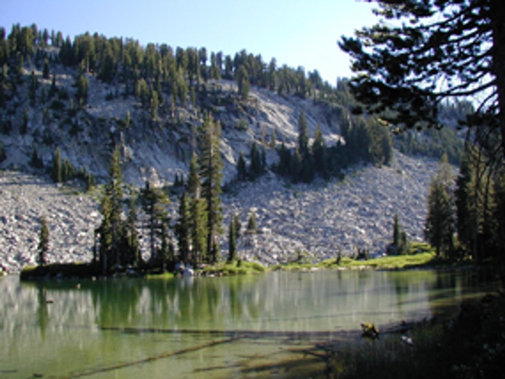 Terrace, Shadow, and Cliff Lakes Trail, Lassen Volcanic National Park