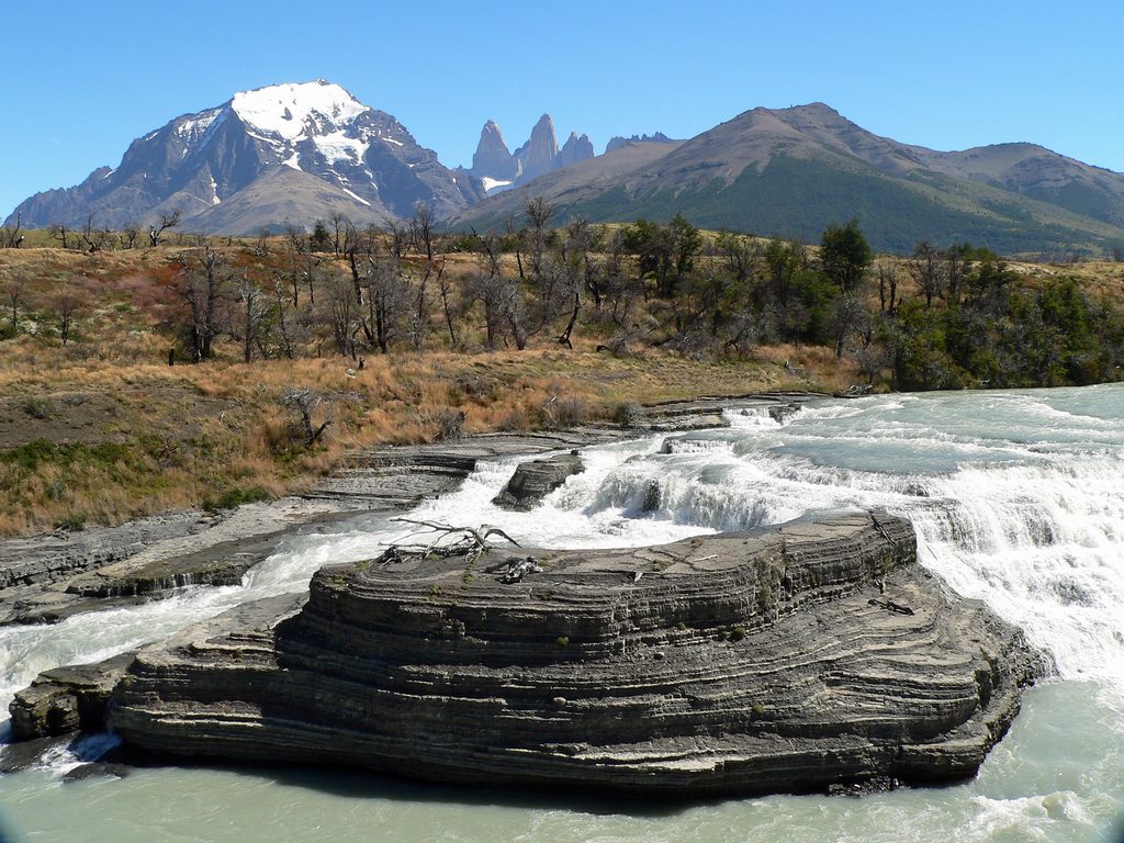 Cascada Paine Trail, Torres del Paine National Park