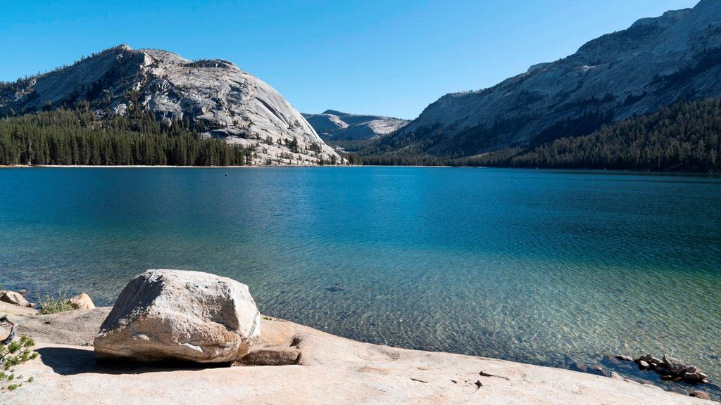 Tenaya Lake Loop Trail, Yosemite National Park